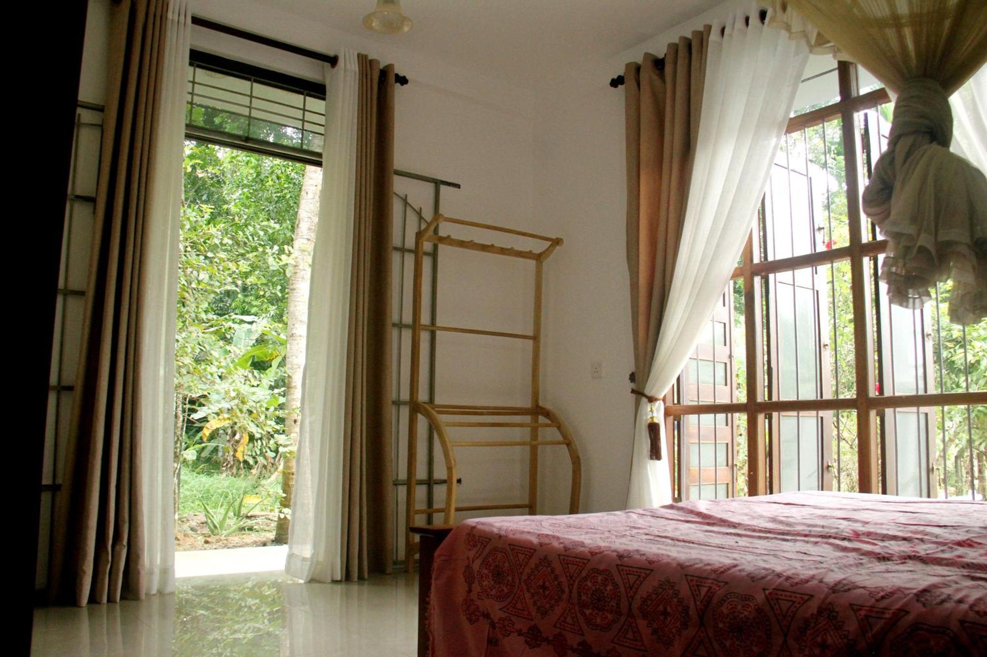 The Breeze Pinnawala Pinnawala  Extérieur photo